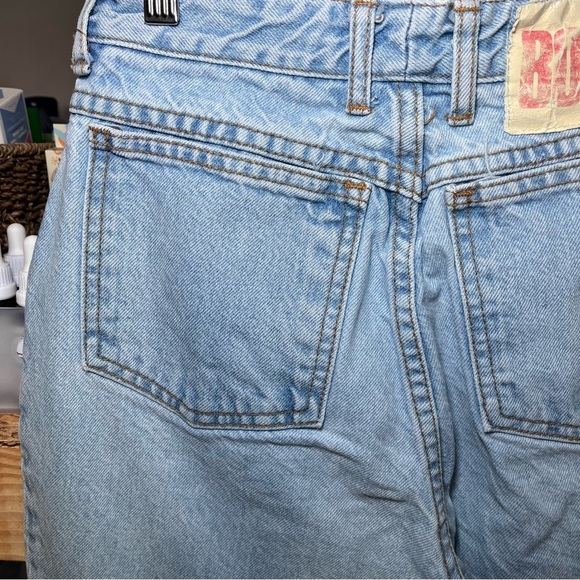 Bongo Vintage High Waisted Light Wash Tapered Leg Jeans 90's Casual Denim Y2K - Picture 7 of 12